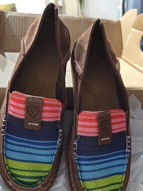 Ariat Womens Cruisers Size 7.5